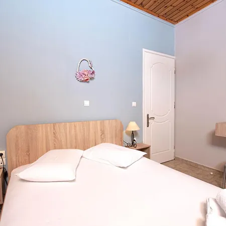 Caza Levantiera Lefkada *