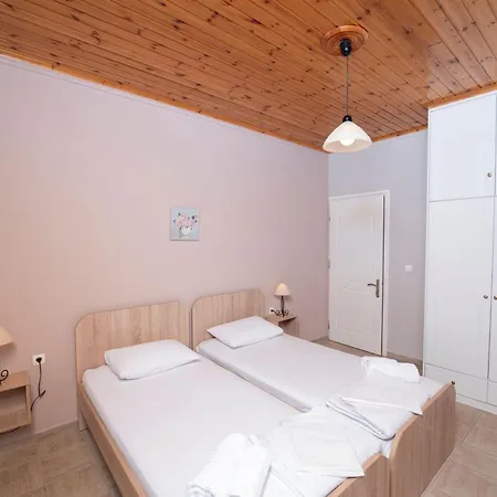 Caza Levantiera Lefkada Kalamítsi